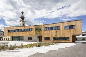 Gemeindezentrum und Haus der Gesundheit