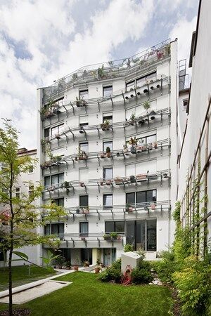 Wohnhaus „stratified townscape“