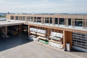 Holzverarbeitungshalle Gollubits