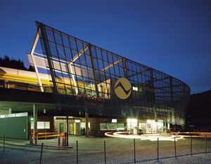 Schiterminal Goldenjet Planai