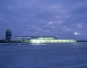 Fluggastgebäude Flughafen Graz