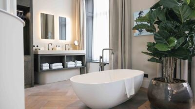 Skulpturale Eleganz im Bad