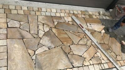 Pflasterung wird zum Kinderspiel