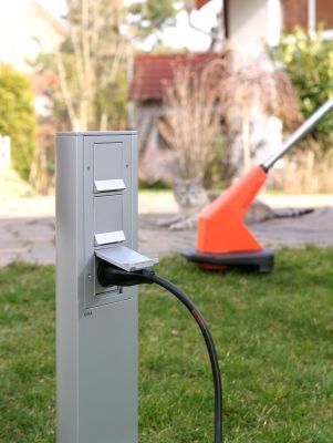 Gira Energiesäule