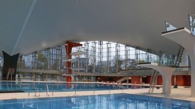 Metalldeckensystem im denkmalgeschützten Raum.