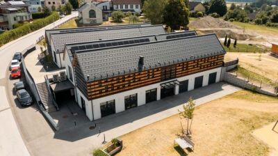 Neue Kita glänzt mit FIGO Stahldach