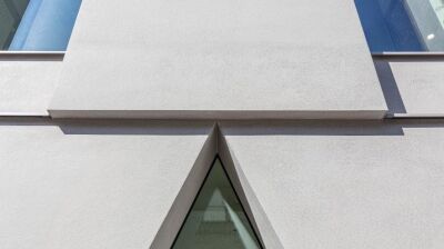 Eine Fassade wie aus tausendundeiner Nacht