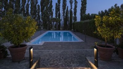 Ästhetische Outdoor-Beleuchtung von SLV