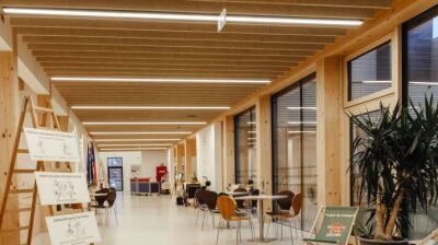 „Hybridbau macht Schule“