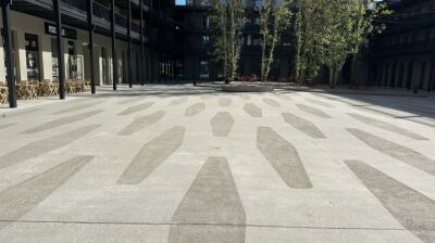 Geschliffener Beton veredelt Wohnanlage „The Marks“
